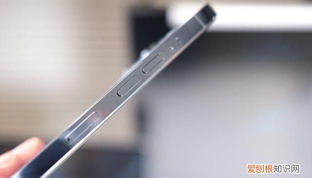 iphone14将采用钛金属合金