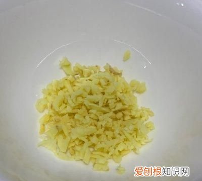 如何清蒸大闸蟹好吃又简单,怎么清蒸大闸蟹比较好吃
