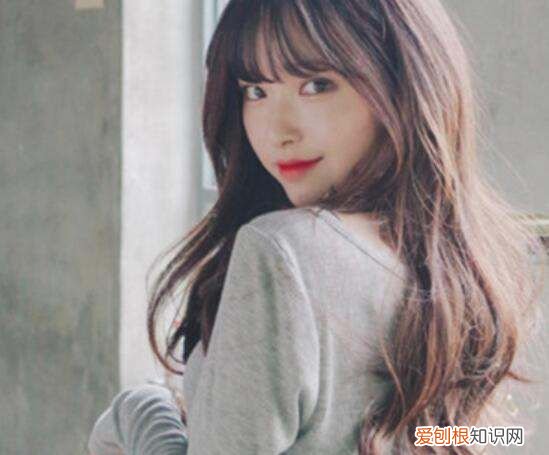 女生烫发有哪些类型,卷发有哪几种类型图片