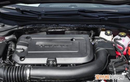 别克凯越水温传感器在哪里,别克凯越水温传感器位置图片