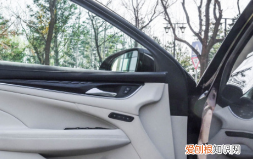 别克凯越水温传感器在哪里,别克凯越水温传感器位置图片