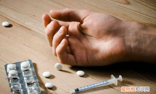 毒品有哪些,毒品的危害性主要表现在哪些方面呢