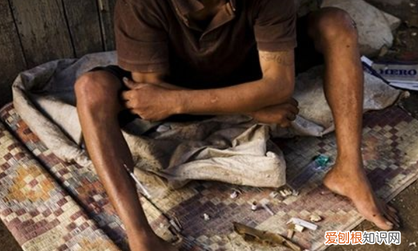 毒品有哪些，毒品的危害性主要表现在哪些方面呢