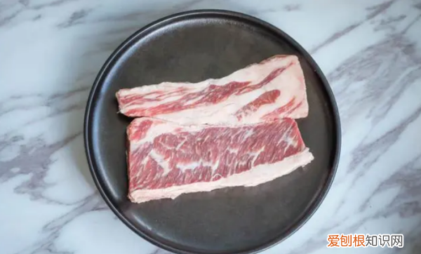 如何做煎牛肉又嫩又软，煎牛排怎么煎好吃又嫩