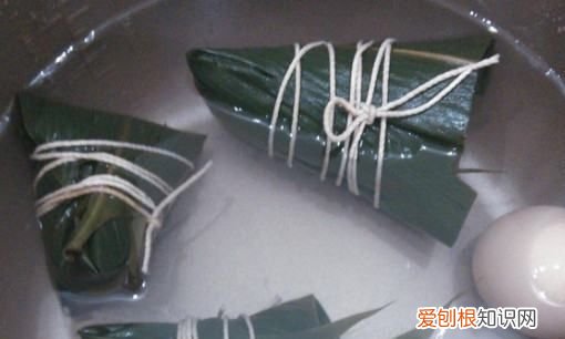 包粽子的糯米需要泡