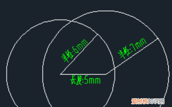 cad怎么画等边三角形，CAD里如何画等角三角形