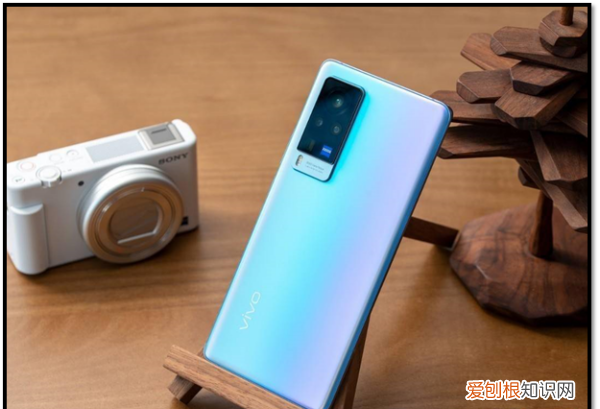 经典不在vivo云阶式镜头设计没了