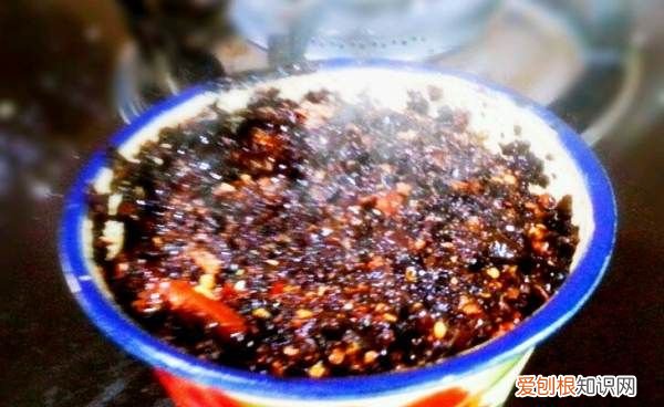 正宗重庆“油辣子”的做法，油辣子海椒怎么做放什么配料