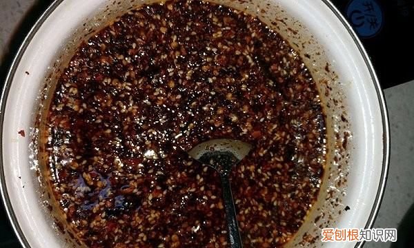 正宗重庆“油辣子”的做法，油辣子海椒怎么做放什么配料