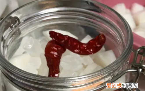 酸萝卜怎么泡又脆又甜视频,泡萝卜怎么做才好吃而且脆酸甜