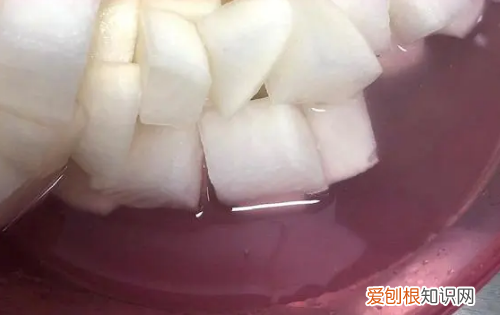 酸萝卜怎么泡又脆又甜视频,泡萝卜怎么做才好吃而且脆酸甜