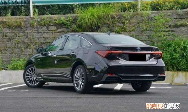 添越和卡宴一个平台,与豪华车同平台的车型