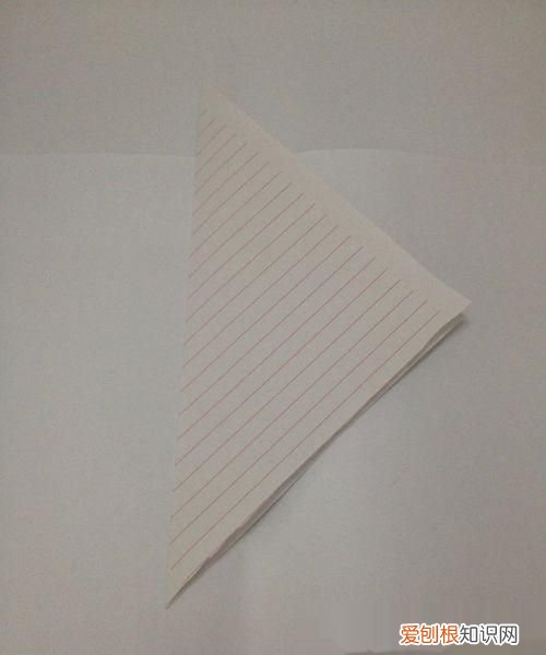 纸飞机重心怎么找,纸飞机怎么画简单好看