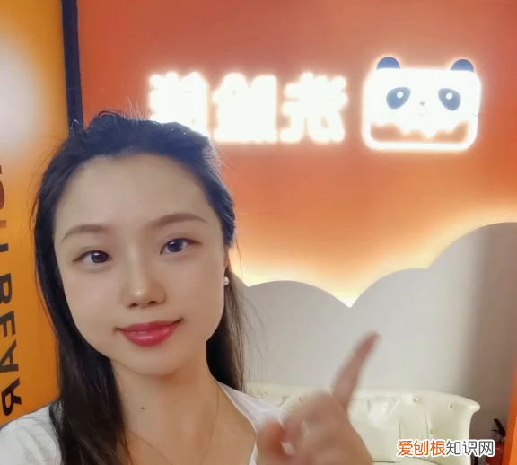 女生洗脸的步骤是什么