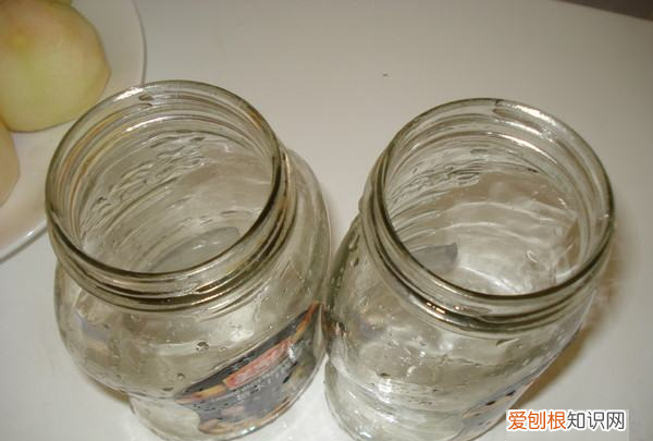 水蜜桃怎么吃才好吃，水蜜桃怎么吃 这样吃更好看