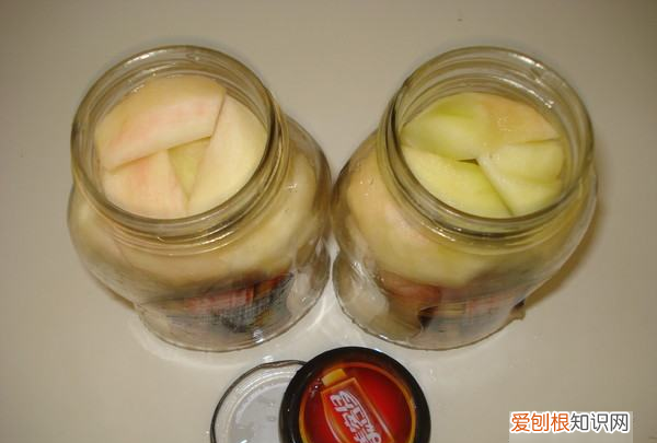 水蜜桃怎么吃才好吃，水蜜桃怎么吃 这样吃更好看