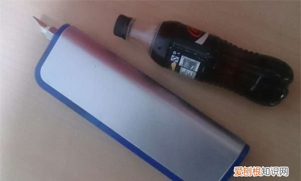 超市磁扣圆形怎么拆除在家，超市里的磁扣怎么在家里取下来