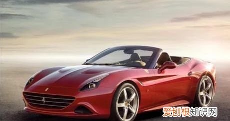 一个月没开的车要原地热车，汽车长时间不开原地热车可以吗