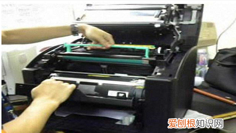 打印机在打印时总提示缺纸怎么办