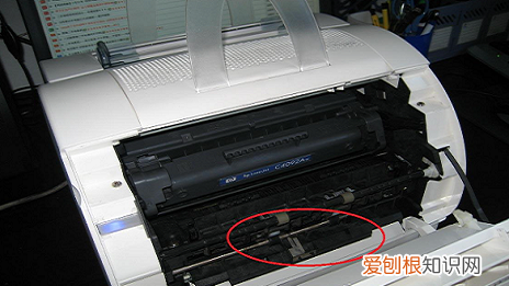 打印机在打印时总提示缺纸怎么办