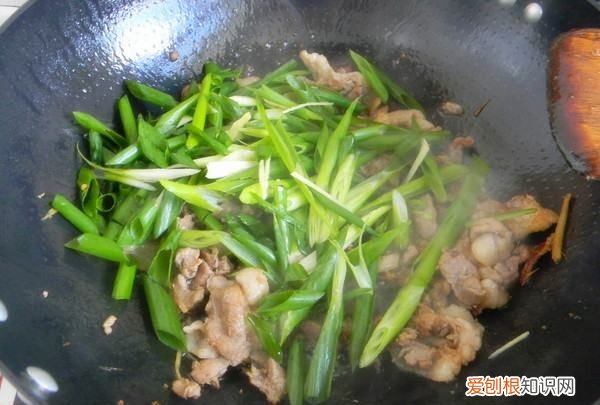 炒羊肉放什么调料,炒羊肉放什么调料最佳