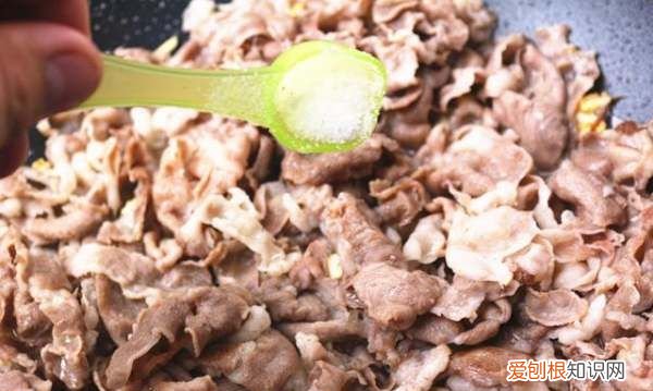 炒羊肉放什么调料，炒羊肉放什么调料最佳