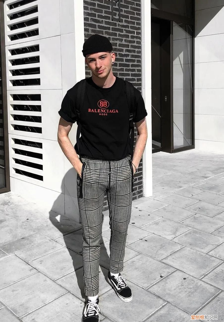 矮个子男生帽子搭配?