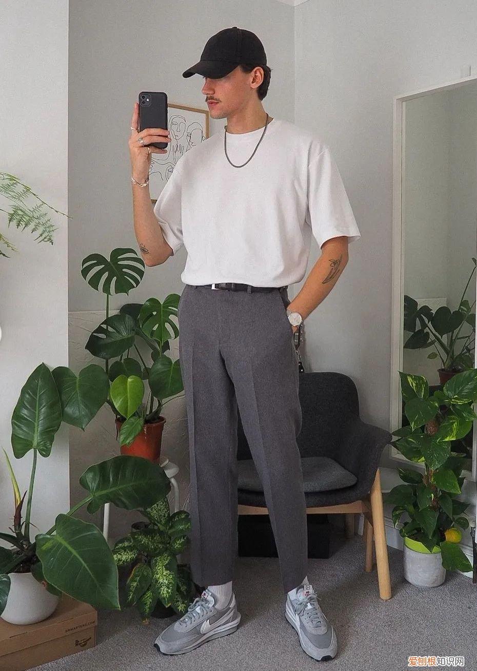 矮个子男生帽子搭配?