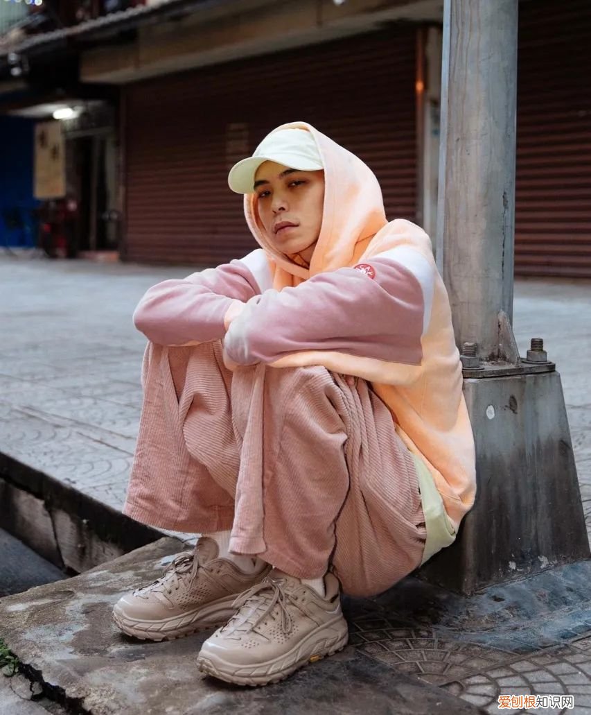 矮个子男生帽子搭配?