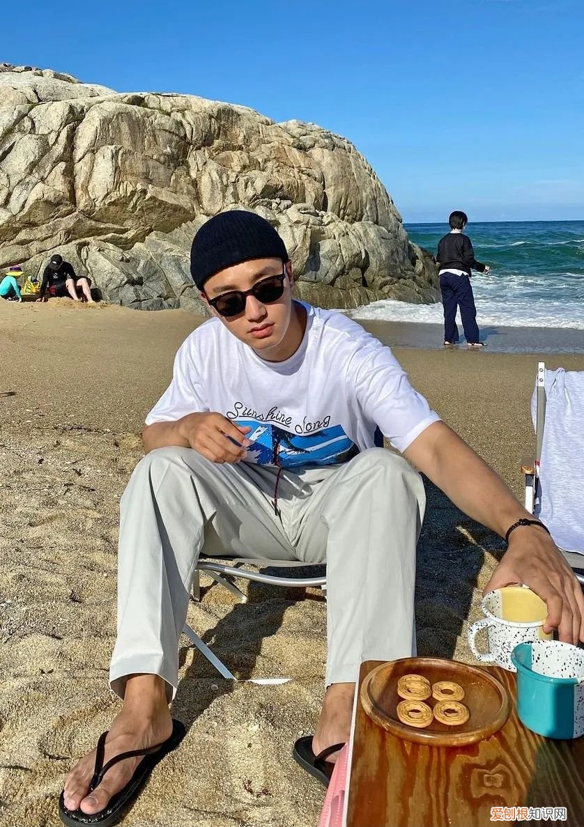 矮个子男生帽子搭配?