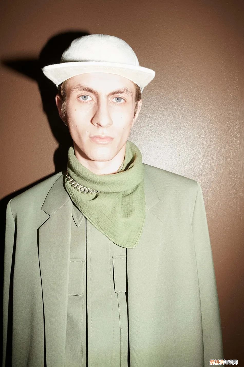 矮个子男生帽子搭配?