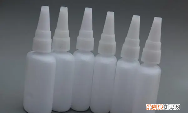 自制胶水的小方法，家庭简单自制胶水怎么制作视频