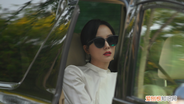 “过气大花”王珞丹:大学骂导演,37岁感情成谜,尤珊珊非她莫属