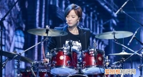 “过气大花”王珞丹：大学骂导演，37岁感情成谜，尤珊珊非她莫属