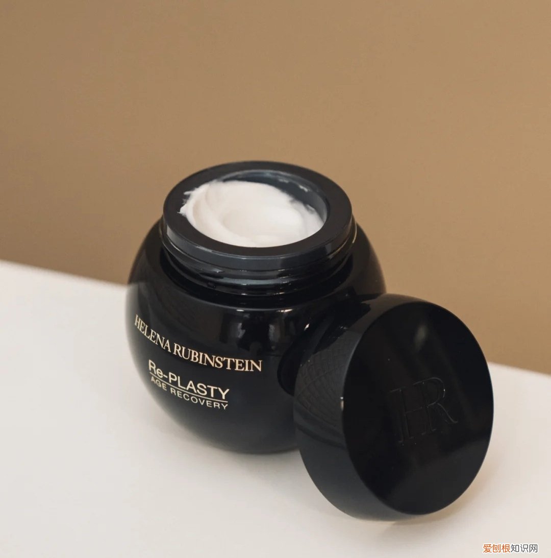 娇兰化妆品多少钱一套？