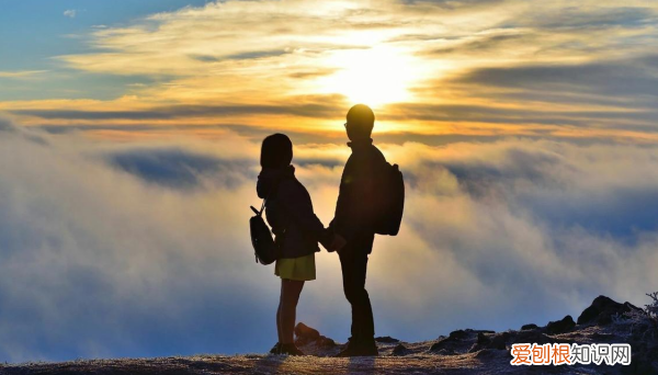 自恋的人该怎么改善,自恋型人格障碍怎么治