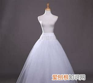 裙撑怎么折叠，婚纱的裙衬怎么折叠 收起来视频