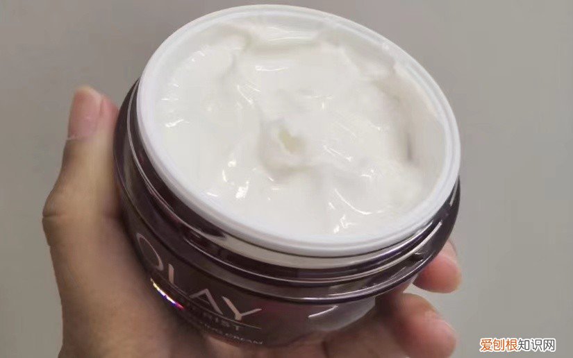 玉兰油多效修护霜好不好用?