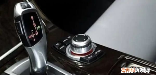 手自一体的汽车怎么用手动挡，手自一体换手动挡的正确方法