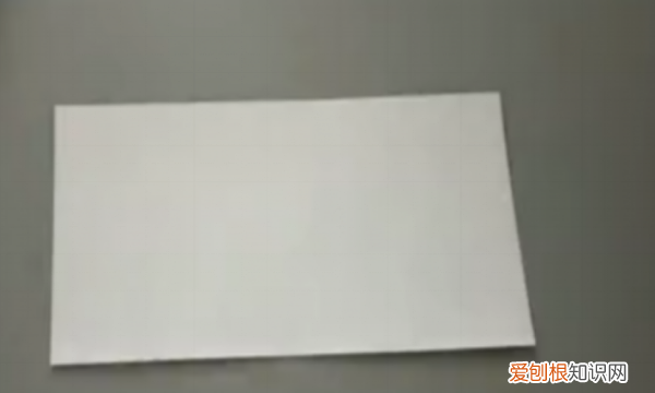 怎么做可爱小书虫读书卡,简单又可爱的书签怎么做用纸折