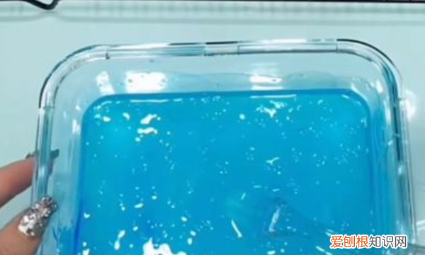 如何用硼砂水做起泡胶，如何做泥用最简单的方法 成功