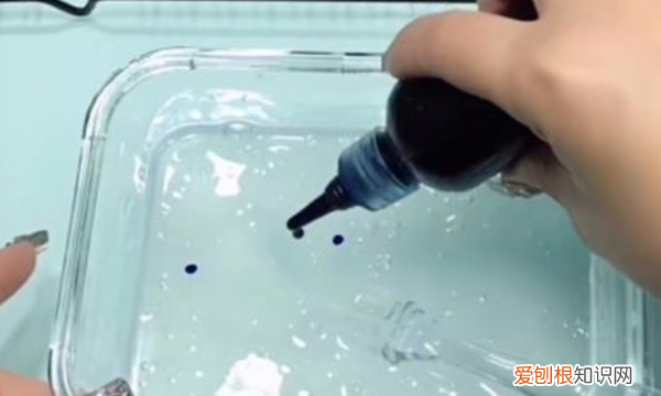 如何用硼砂水做起泡胶，如何做泥用最简单的方法 成功