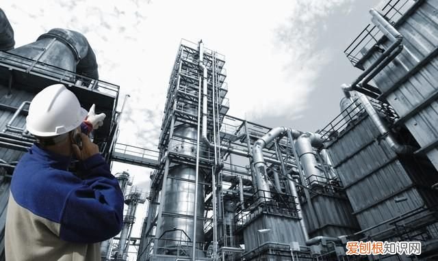 燃气灶关闭后几分钟一股燃气味道 燃气灶关闭的时候有轻微气味