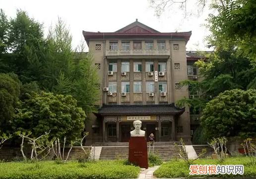 齐鲁医学院是几本大学,齐鲁大学是一本还是二本