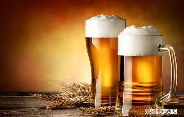 生活技巧小妙招小白鞋发黄怎样洗