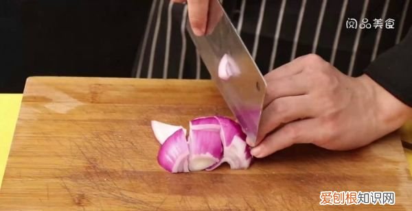 电饼铛煎猪排的做法窍门，电饼铛香煎猪排的做法步骤