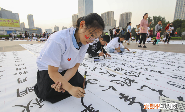 书法为什么会缺，书法作品里的字缺笔少点是怎么回事