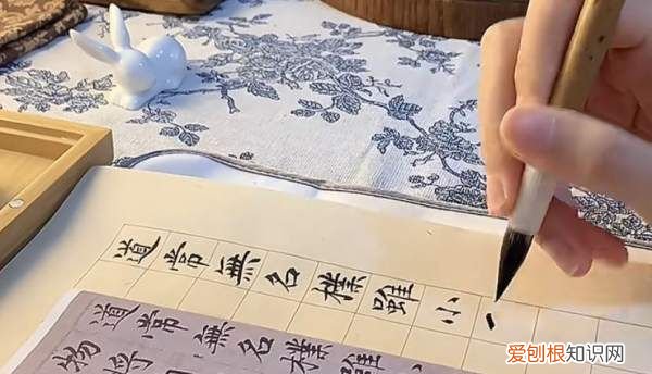 高考书法专业考什么,高考书法艺考考什么内容及分数