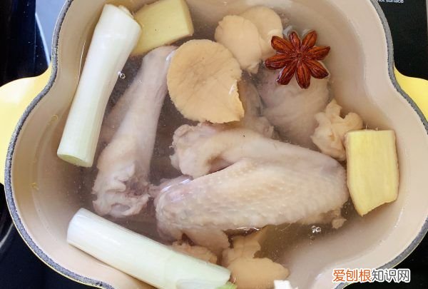 鲍鱼煲鸡怎么煲汤,鲍鱼鸡汤怎么煲汤好喝