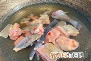 鲍鱼煲鸡怎么煲汤,鲍鱼鸡汤怎么煲汤好喝